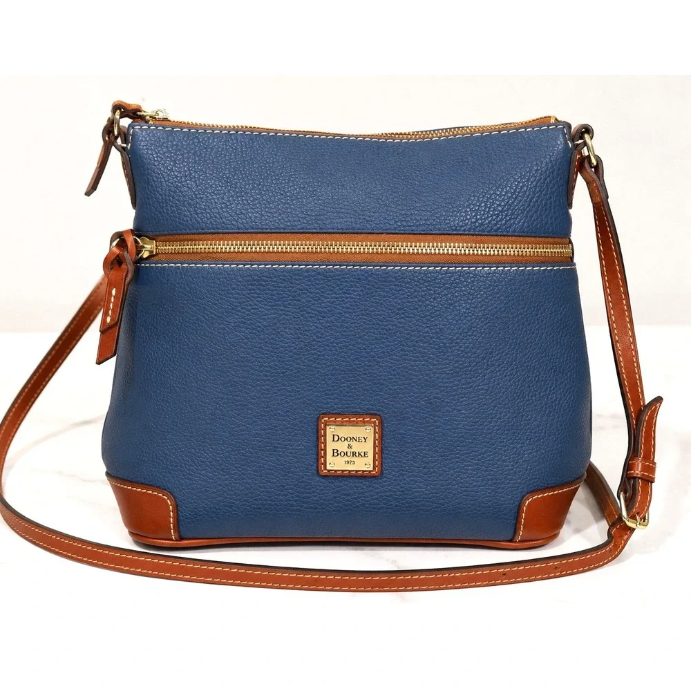 Dooney & Bourke Blue Pebble Grain Leather British Tan Trim Crossbody Preppy USA